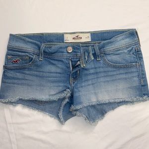 Women’s shorts- Hollister size 1